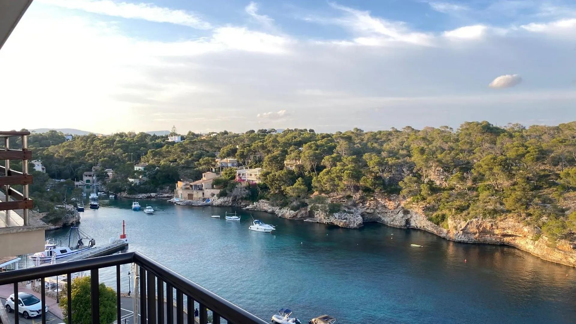 Hostal Restaurante Cala Cala Figuera